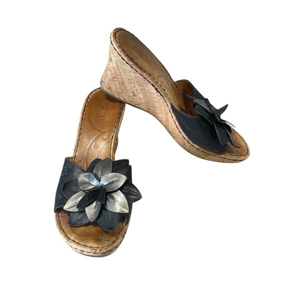 BORN Platform Sandal Women’s Sz 9 Cork Wedge Heel Black Floral Slip On Leather - Picture 1 of 16